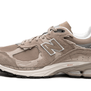New Balance 2002R Protection Pack Beige