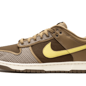 Nike Dunk Low SP UNDEFEATED Canteen Dunk vs. AF1