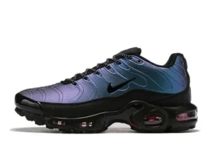 AIR MAX PLUS TN ‘THROWBACK FUTURE’