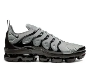 VAPORMAX PLUS
